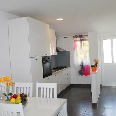 Malo Misto Apartament Dugi Rat